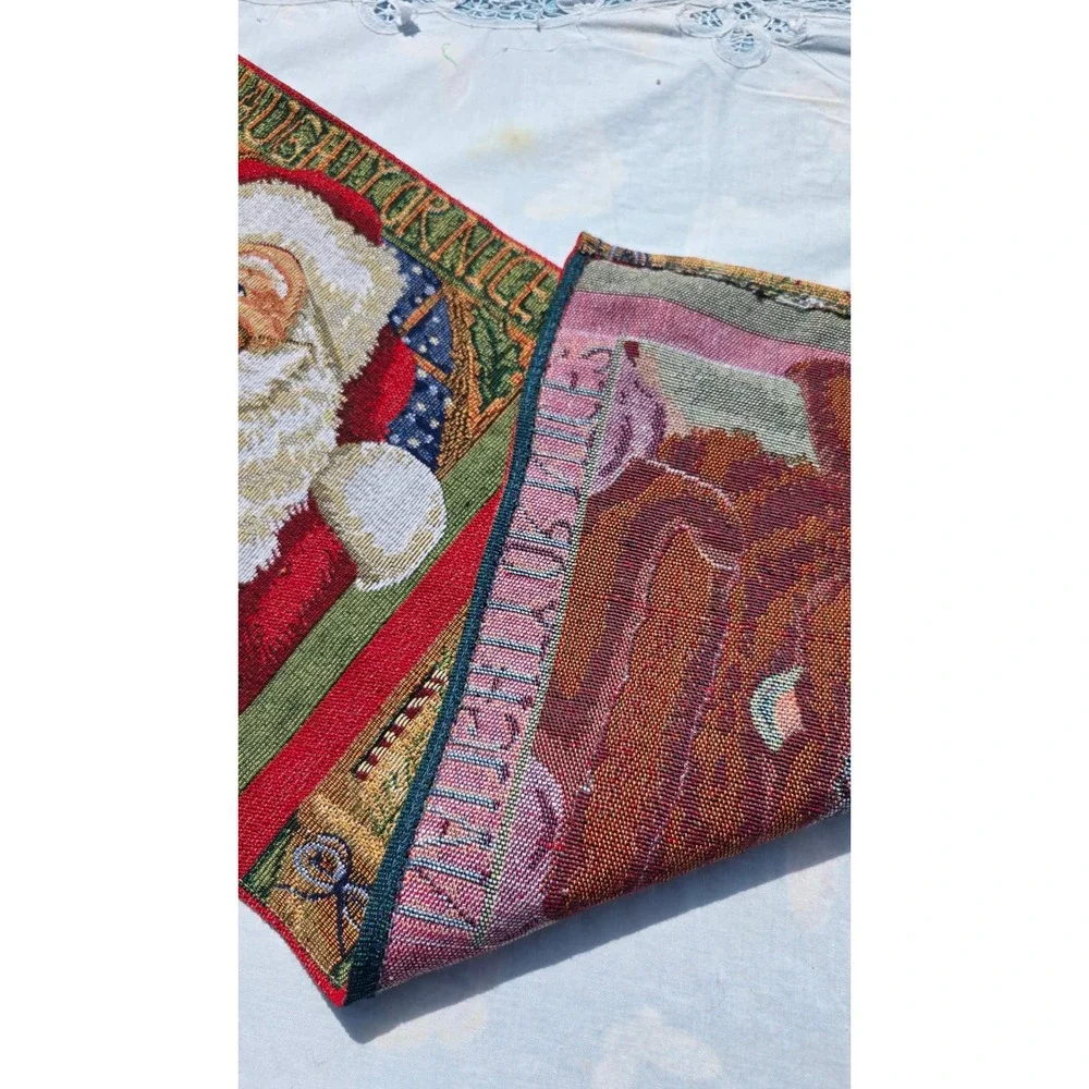 VTG Santa Claus Table Runner Christmas 